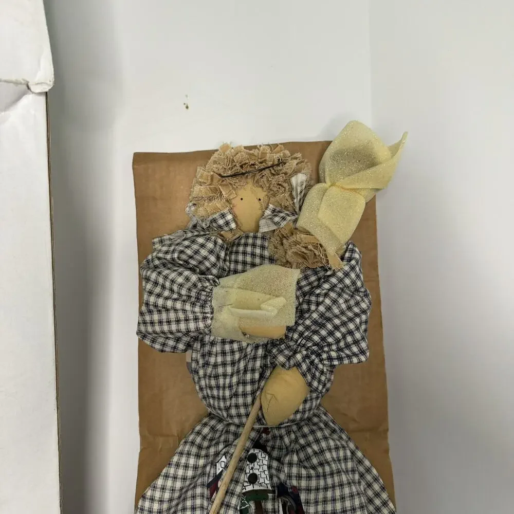 Gifts by House of Lloyd Mother Earth Angel 20 inch with Damaged box See Pictures